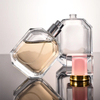 Bouteille en verre de luxe 100 ml 30 ml flacon pulvérisateur de parfum 50 ml bouteille de parfum hexagonale vide avec emballage