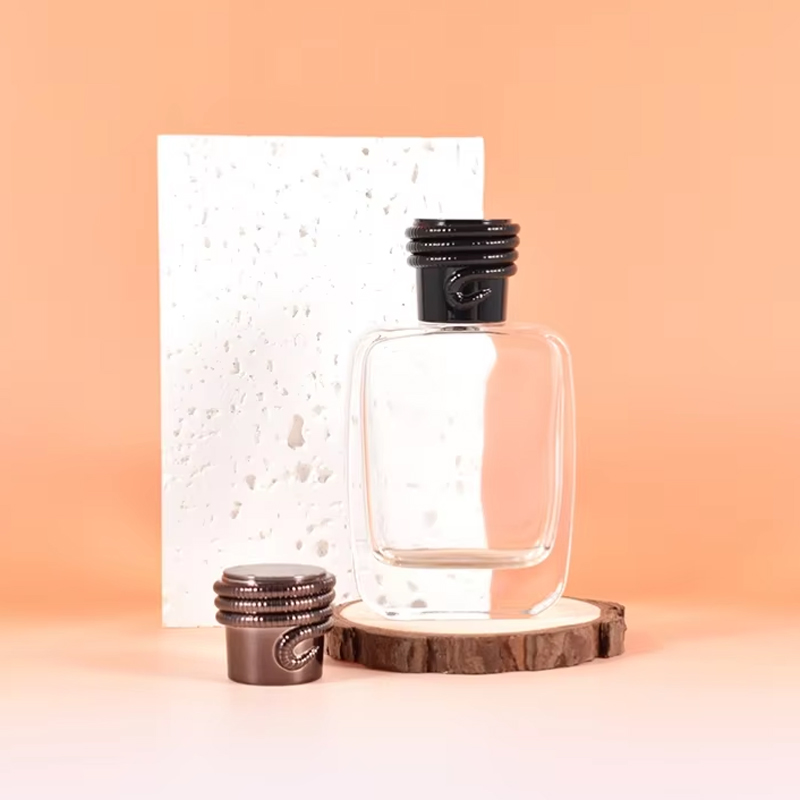 Logo personnalisé en gros de luxe clair 50ml 100ml bouteilles en verre de parfum bouteilles de parfum en verre de pulvérisation 