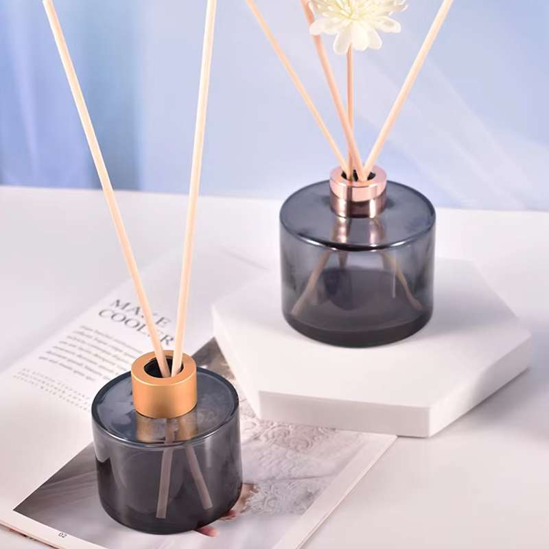 Bouteille diffuseur à roseaux à cylindre rond vide 