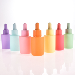 Bouteilles d'huile essentielle en gros de haute qualité