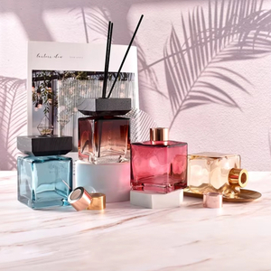 Bouteille de diffuseur de roseau vide à dégradé carré classique personnalisé de 200 ml