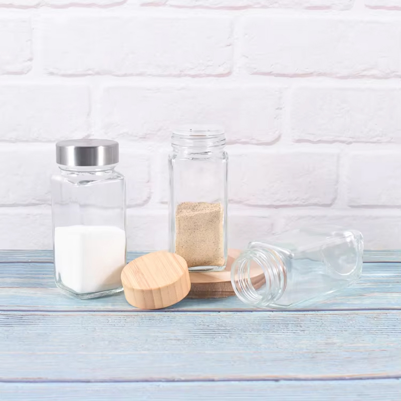 Offre spéciale 120 ml poudres d'épices assaisonnement conteneurs assaisonnement pots à épices en verre carrés